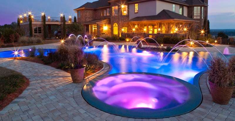 The Ultimate Guide to Pool Landscaping Lights